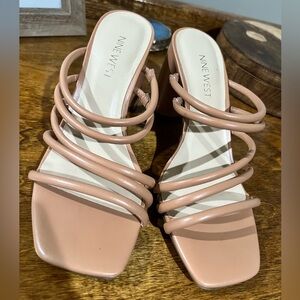 Nine West Tan Heels size 6.5
